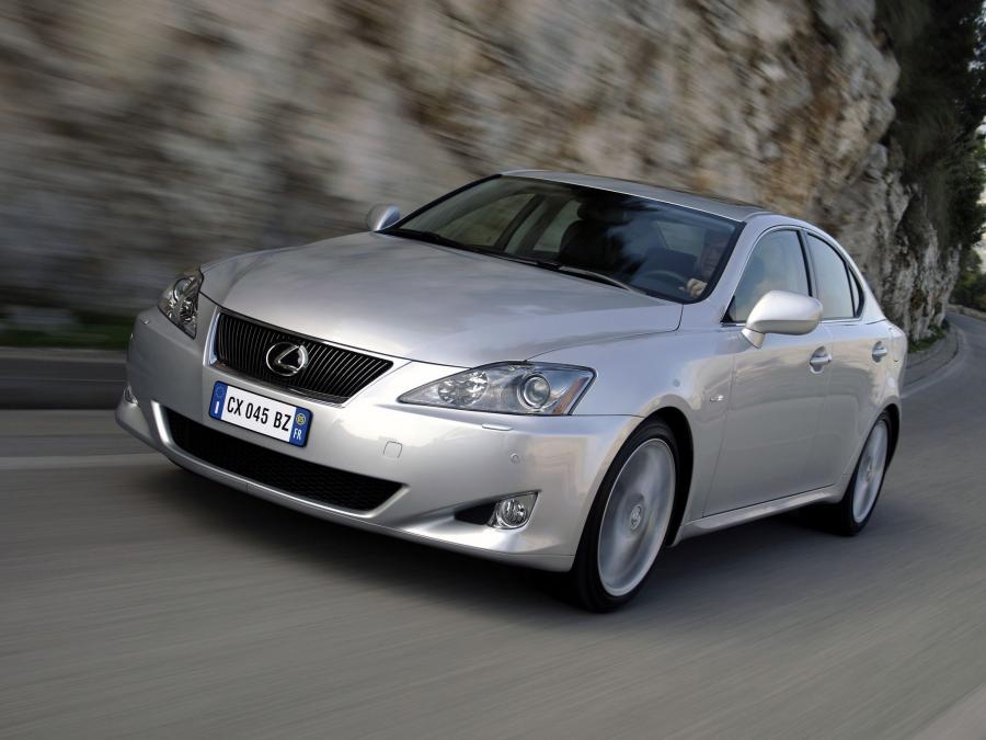  Lexus IS250 2005 года  (EU) (фото 14 из 30)